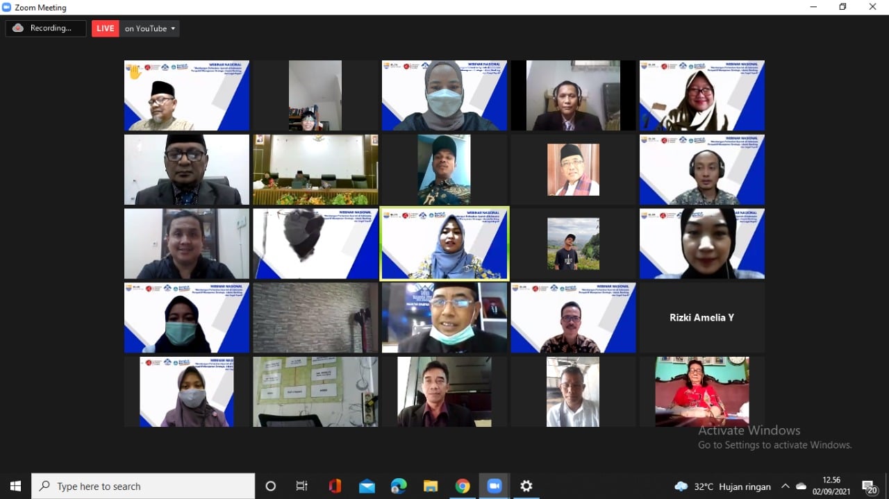 Penandatangaan MOU IBLAM dengan IBS & Webinar Membangun Perbankkan Syariah di Indonesia menuju Indonesia maju dan bangkit : Perspektif Manajemen Strategic, Islamic Banking, and Legal Aspek